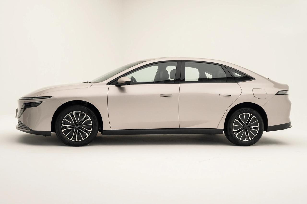 日产其实是增程路线的老玩家了，没想到这次也搞起了插混，并且技术还真不差。东风日产