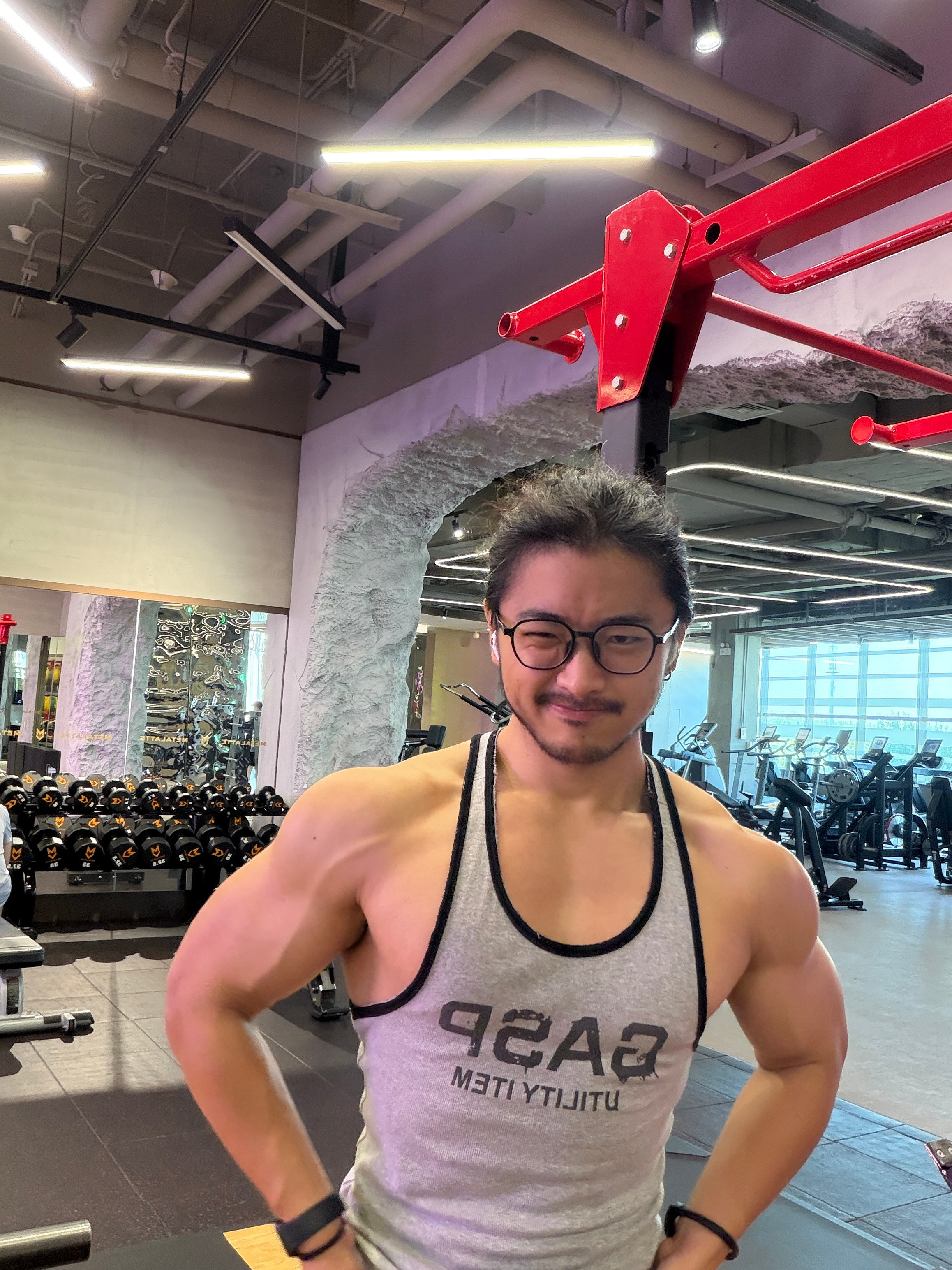 每次出门都要决定今天是公一点还是母一点​​​
