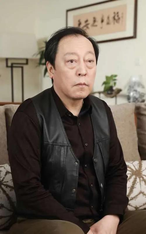 倪大红：古风老生，戏里戏外皆风骨家人们谁懂啊！听《生万物》导演讲倪大红，瞬间感