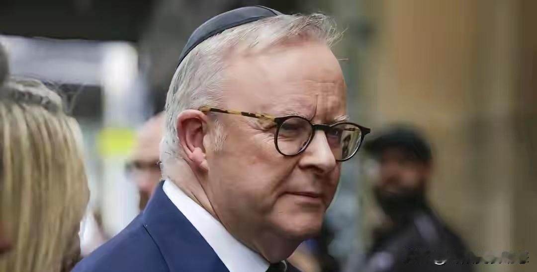 台海军演，澳大利亚废话太多，中方直接出手制裁，不给他喘气机会，澳多嘴又得吃三年苦