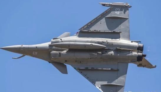 为什么这一次印巴冲突和以前不一样？最明显的，就是印度空军没像2019年那样第一时