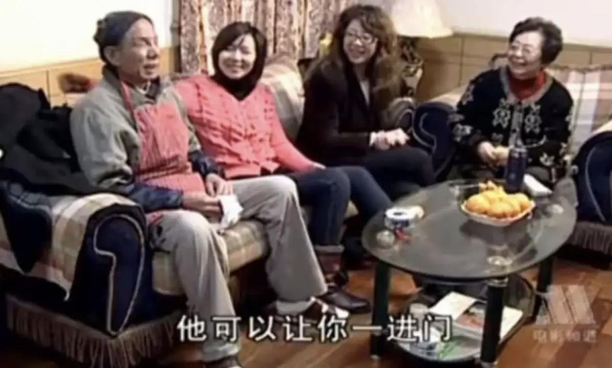 于虹日常跟魏宗万相处的时候，是真的发自内心的开心，没有别扭。大家都知道于虹跟魏宗
