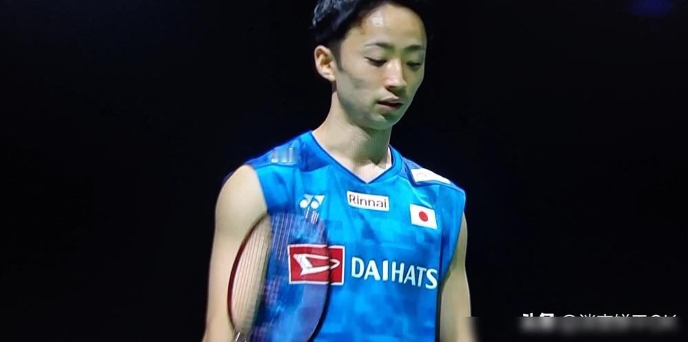 16-6领先，连丢12分被逆转，国羽男单这心理你看懂了吗？瑞士赛半决赛，李