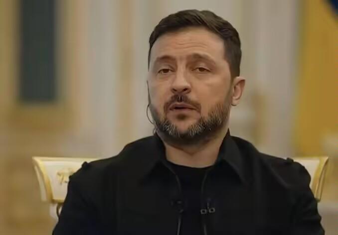 泽连斯基不装了！直接放话给美国，表示自己就算战败，也绝不割让领土求和，一点后路