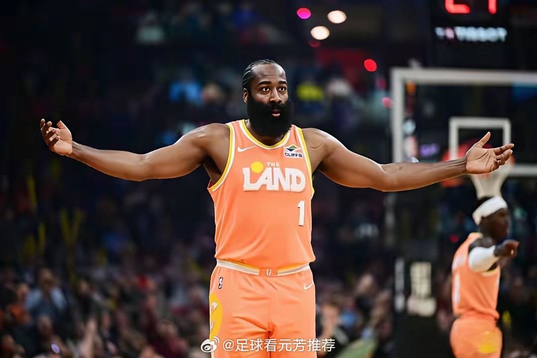 哈登快拿两万九千分了，历史第八快！但一看他用了多少场，我惊了，比乔丹科比多打一两