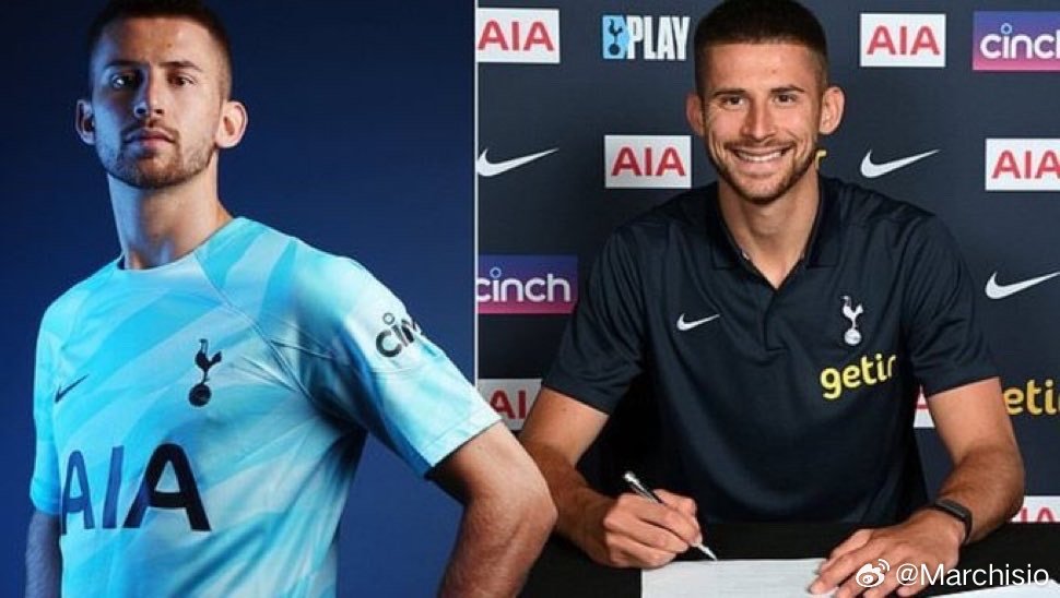 都灵体育报：尤文图斯已开始就维卡里奥的转会与热刺进行了初步接触。热刺要价为200