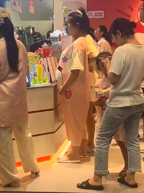 对自己媳妇好点，看看怀孕的女人有多不容易！