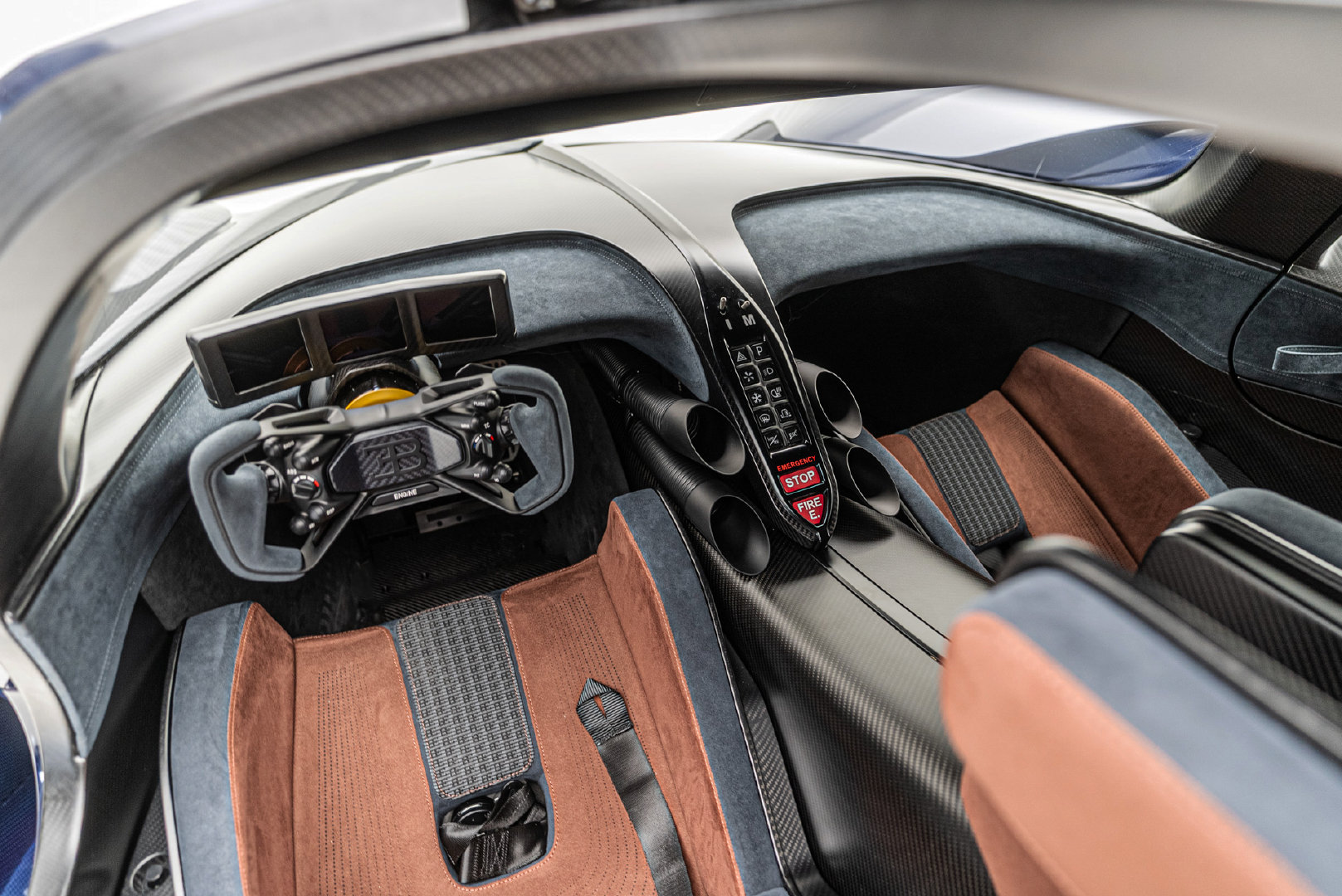 #好车分享#BugattiBOLIDETRACKPACK1of40，680万欧元的赛道版布加迪，还是