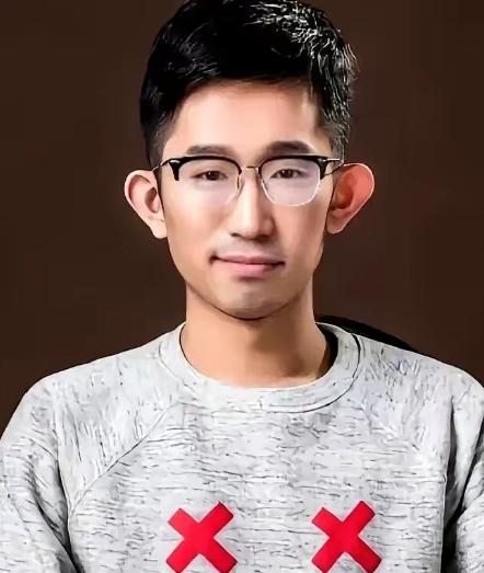 堪称最离谱的枕边翻车现场！清华高智商学霸杨奇函，被女友趁他夜夜熟睡、长期蚂蚁搬家