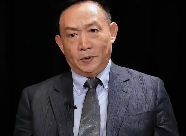 财政部这一刀，捅穿了中国富豪藏钱二十年的最后一堵墙。 7月24日，财政部和税