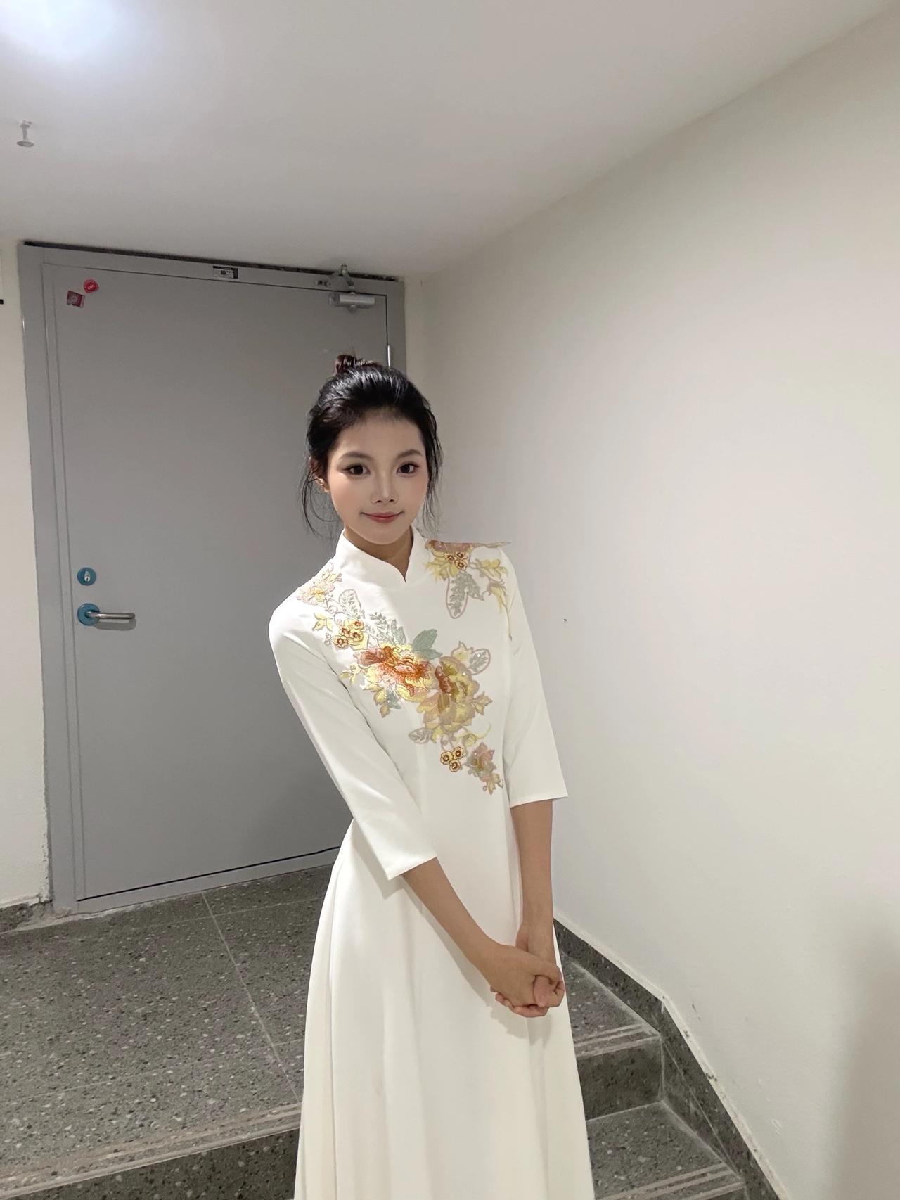 怎样做一个有气质的魅力女人呢?今日份拍摄