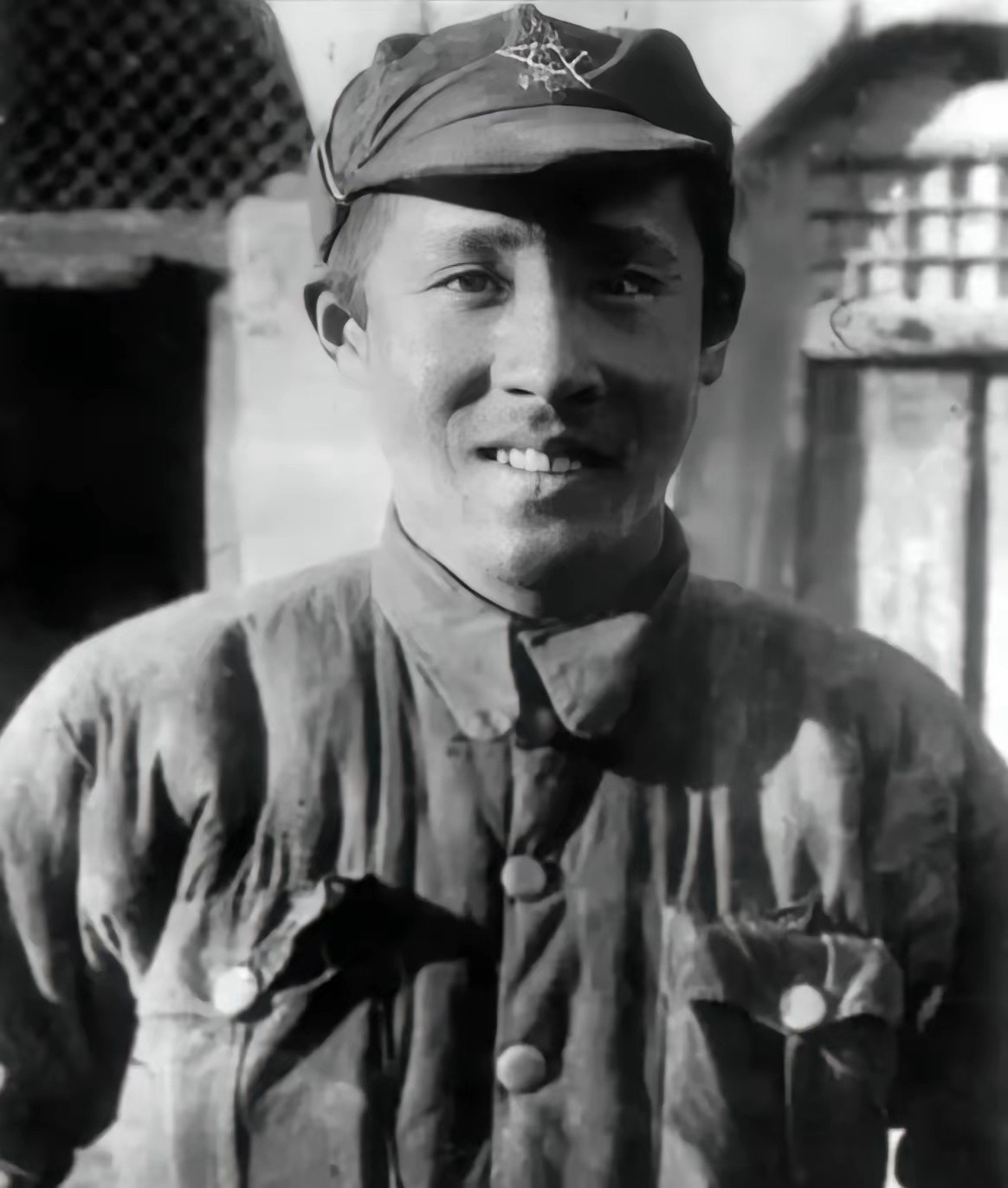 1936年，长征到达陕北的廖承志。老照片​​​
