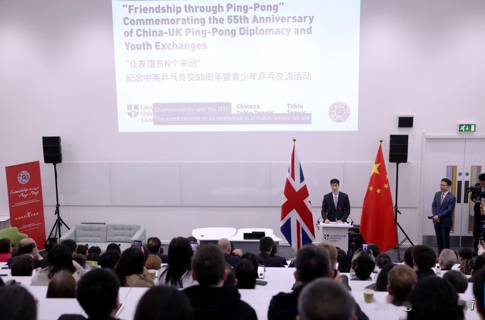 没想到世乒赛圆满夺冠后，赛场风波依旧没停。身为队内前辈，王励勤毫不避讳直
