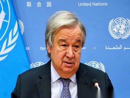 联合国大会，151个国家举手，说不行。那张来自纽约联合国大楼的裁决纸，还没飘到