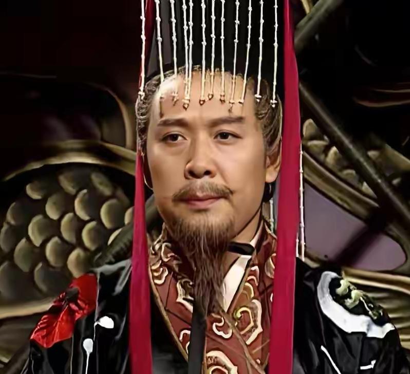 包括关羽在内，蜀汉五虎大将都不适合当大将军，真正适合此职的名将，一个在曹魏一个在