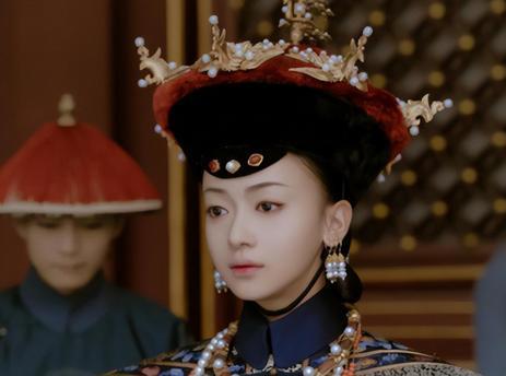 令妃第一次被宠幸时，乾隆为何激动到无法自拔？道理其实很简单！这得从1745年的春