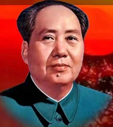 毛主席真是高瞻远瞩，1946年，毛主席就说过：原子弹是用来吓人的纸老虎，看样子可