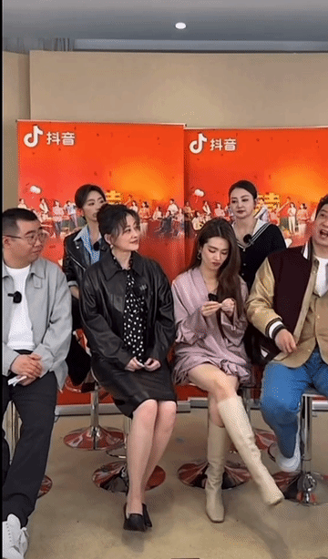 陈昊宇怎么想的？现在娱乐圈竞争这么激烈，她这剧宣时的状态真的让人费解，估计这位导