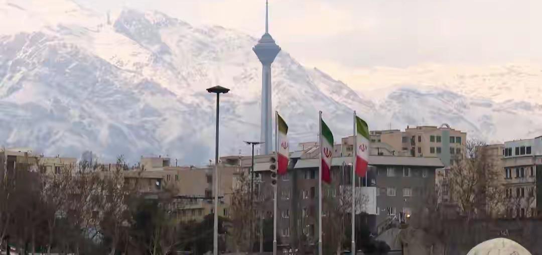 伊朗伊斯兰革命卫队：将与伊朗人民并肩战斗，直至彻底挫败敌人阴谋，保障民众安全。