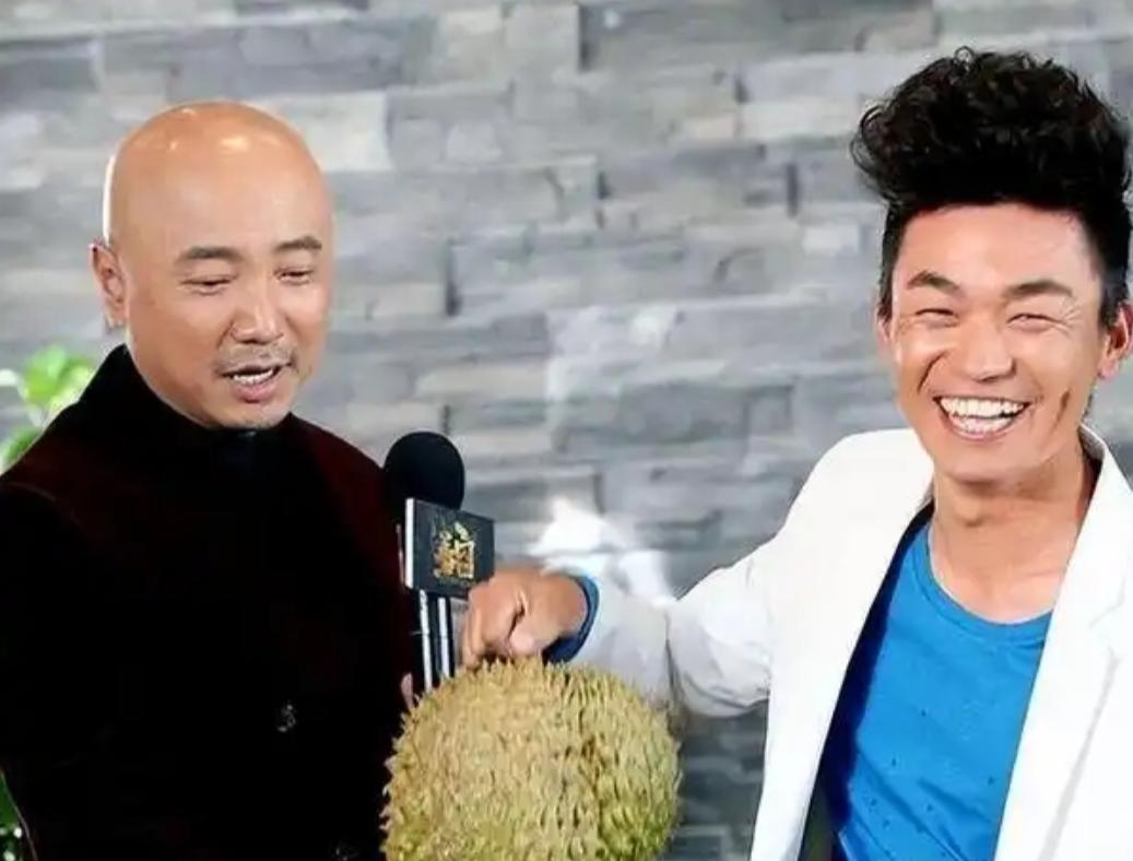 有一次，徐峥在节目中说道：“就算王宝强票房再高，我也不会用他”，时隔五年后，王宝