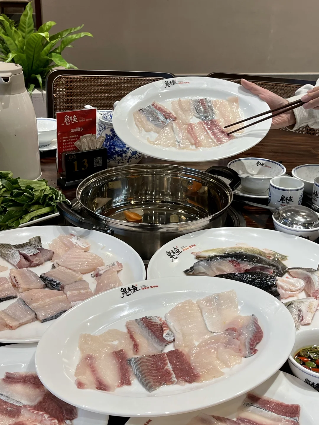 小榄新开的鱼庄！真新鲜，吃得很满意！