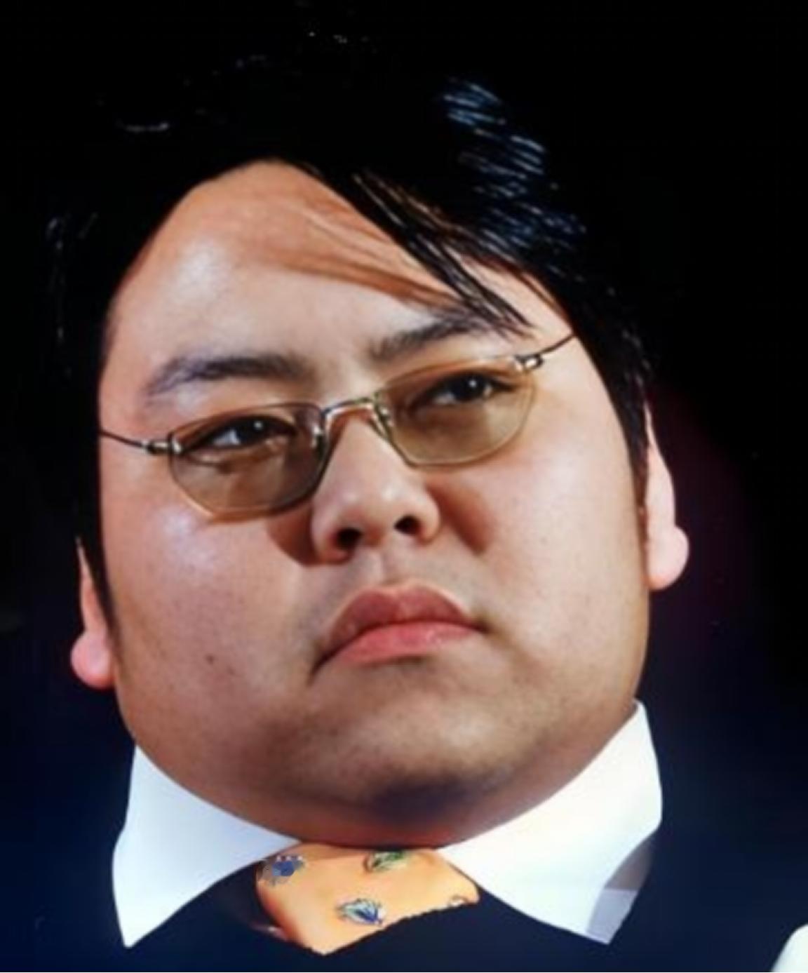 2009年，李兆会在“天上人间”花费880万，将全场宾客的单都买了。最后他因为高