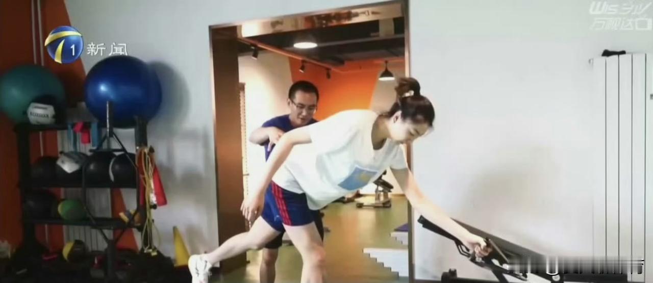 袁心玥这么好的状态，得不到国家队的征召，真的太可惜[哭哭][哭哭]她真的还在当打