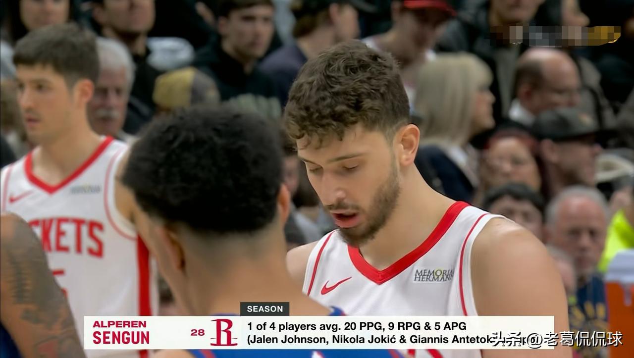 美国著名篮球评论员帕金斯真是太损了！在今天火箭客场以93：129惨败于掘金的赛后