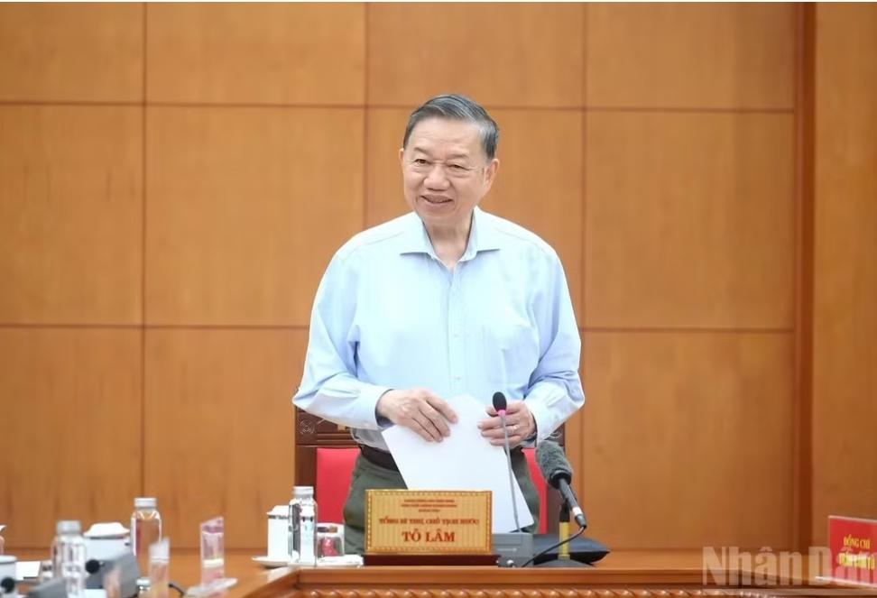 越南拟出台的公车新规，蛮有意思的！根据越南副总理阮文胜签署颁布的议定，越南四
