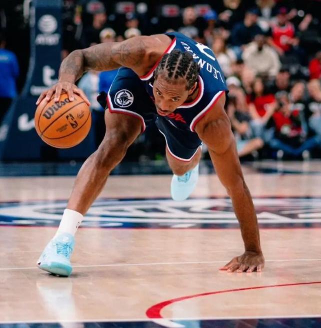 莱昂纳德正式落选全明星！！！天道好轮回，人品皆有报！ 这次莱昂纳德没能进入全