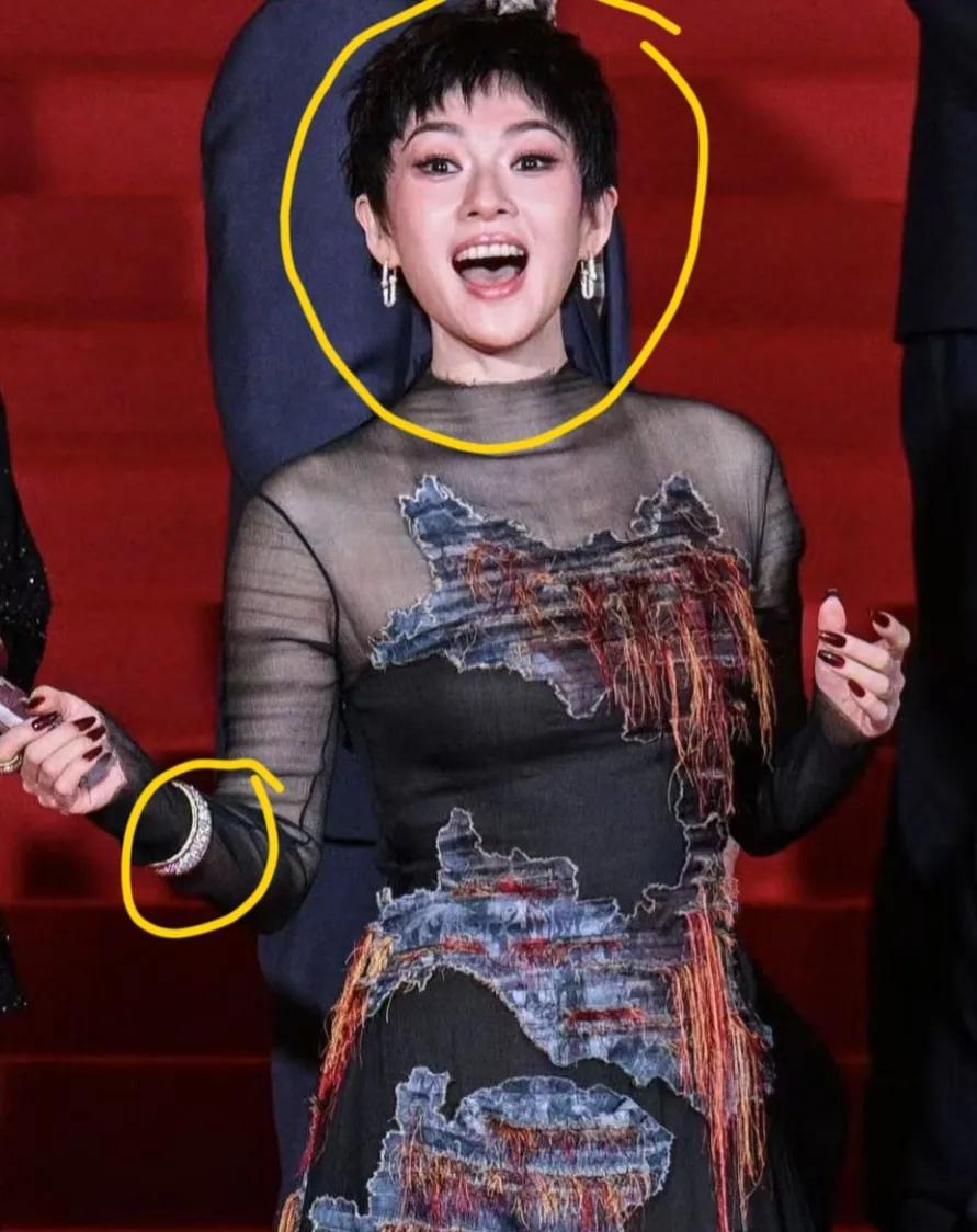 国际章人应该这几天睡觉都会笑醒！人在家中躺，喜从天上来，没想到老汪是真的不行