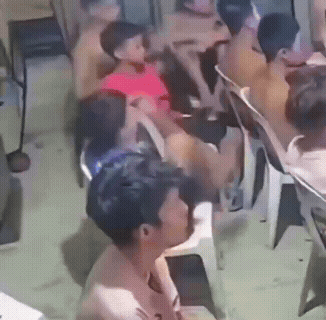 我在攒怒气，你在攒什么