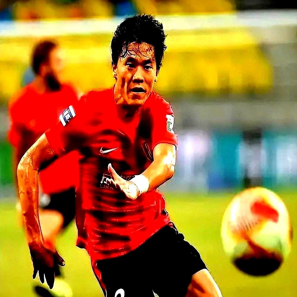 0比0，全网都在吹门将神扑，却没一个人发现真正救命的是左后卫胡荷韬。他跑了