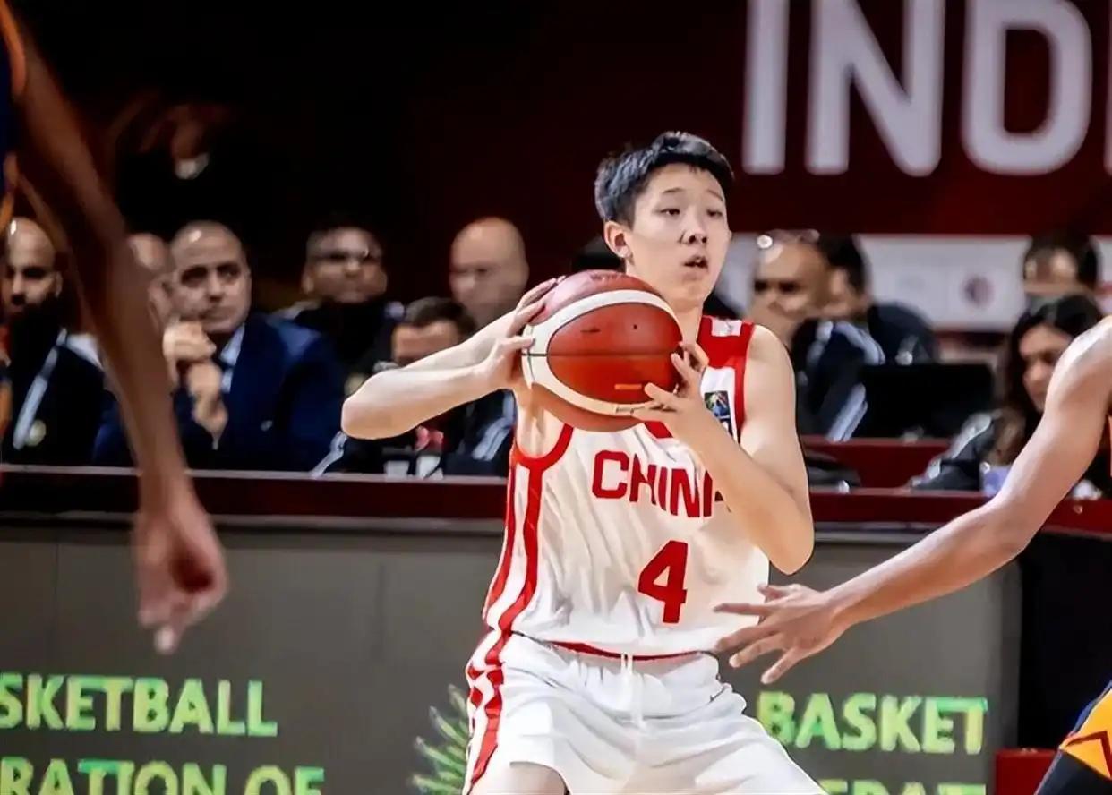 u18男篮输球，但是还是值得夸！面对实力强悍的澳大利亚，u18男篮竟然能够与对