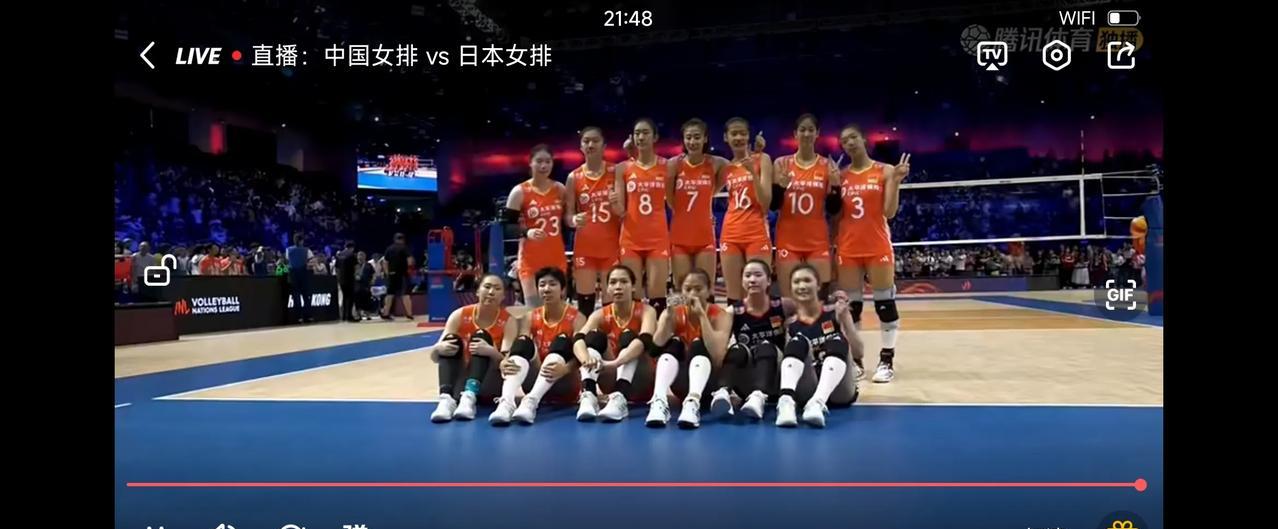 中国女排3：1战胜日本女排，那种说中国女排赢保加利亚最后一场胜利的，这会脸被打的