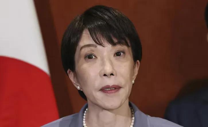 日本那边今天真是演了一出大戏，早上还在那敲锣打鼓，恨不得告诉全世界咱们恢复了赴日