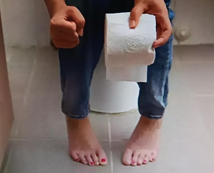 长期大便不成形，屁还特别多，先别慌，这多半和肠胃虚有关，绕不开下面3点。一是功