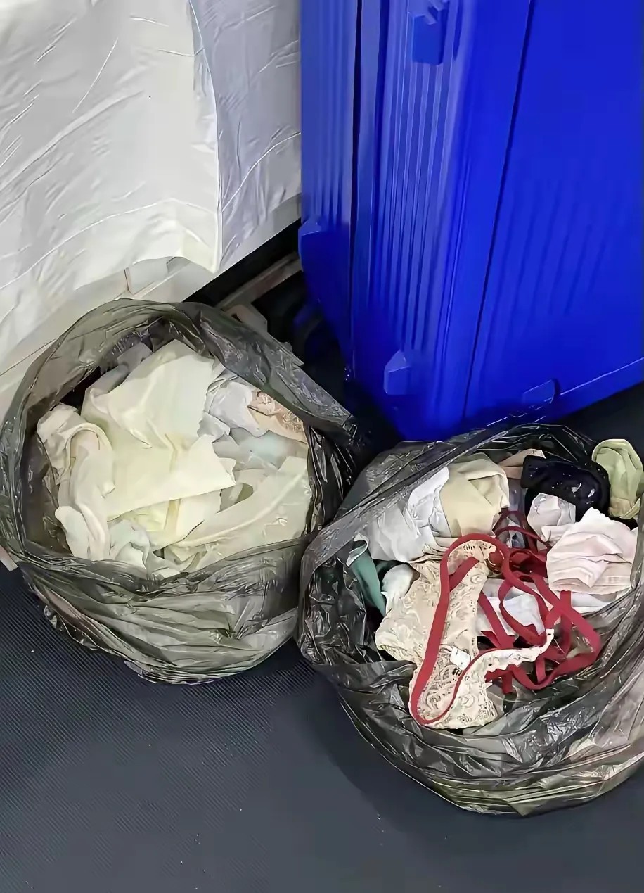 朋友穿过不要了的旧衣服，不知道能不能捐出去。你们都是怎么处理的？