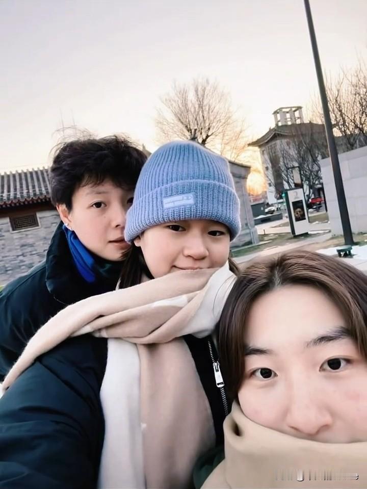 12月22日，广东省运动员全红婵更新动态，并配文“爱你老己”，这句话有什么特殊含