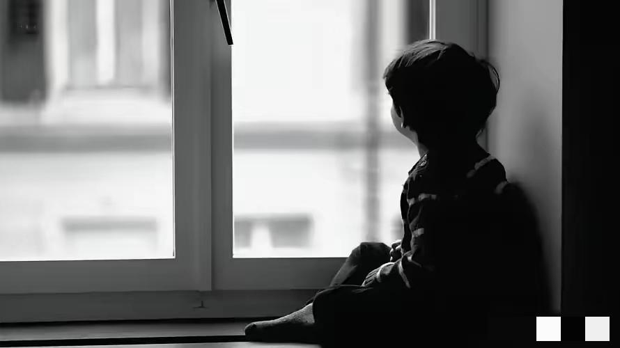 令人痛心！云南昭通，女子将1岁儿子扔给亲戚照看，外出务工10几年不接回，亲戚无奈