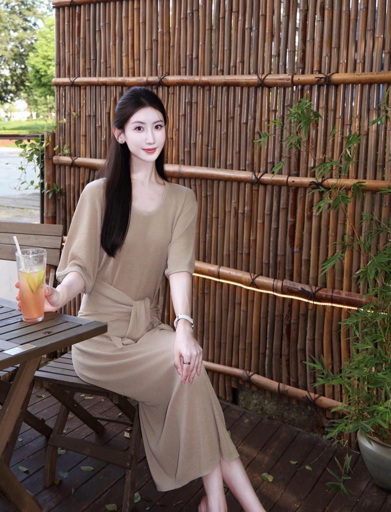 一念既出万山无阻。温柔风穿搭日常穿搭分享