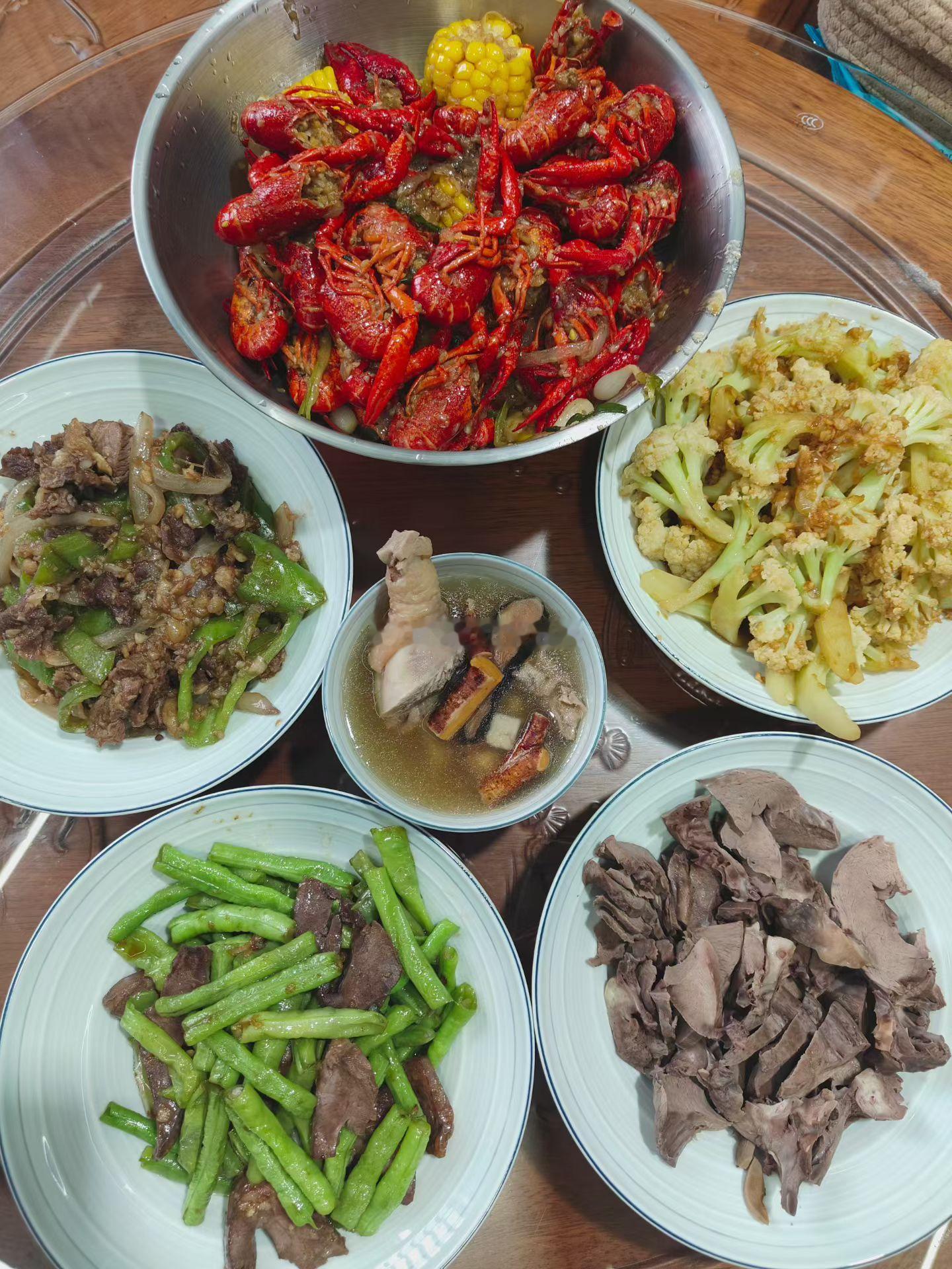 月薪一万是月薪五千的六倍开饭🍚猜一下这家常菜是月薪多少的？