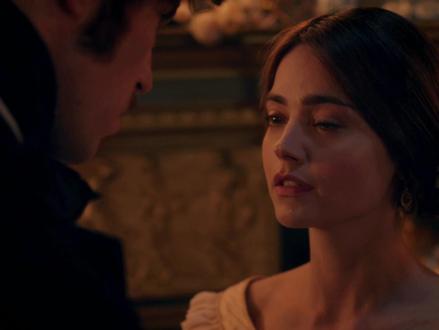 19岁女王惊爆求婚表弟，震撼全网！