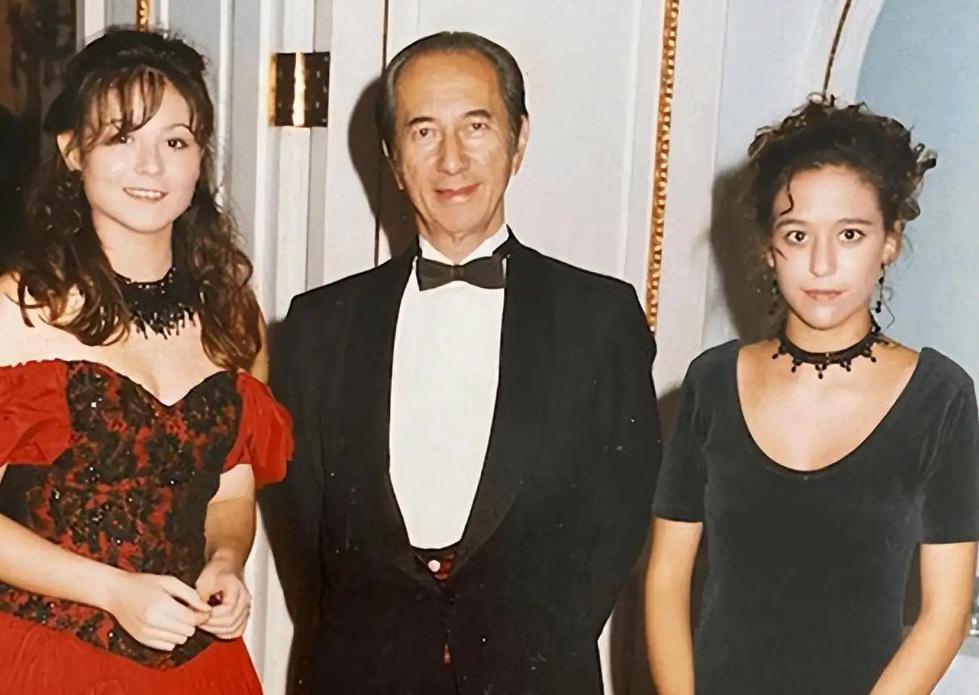 1961年，何鸿燊在江湖上放出消息：如果我被杀了，只要有人能杀了凶手替我