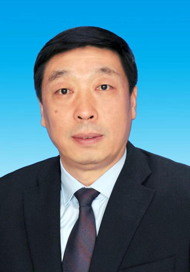 武卫东、时清霜当选河北省政协副主席