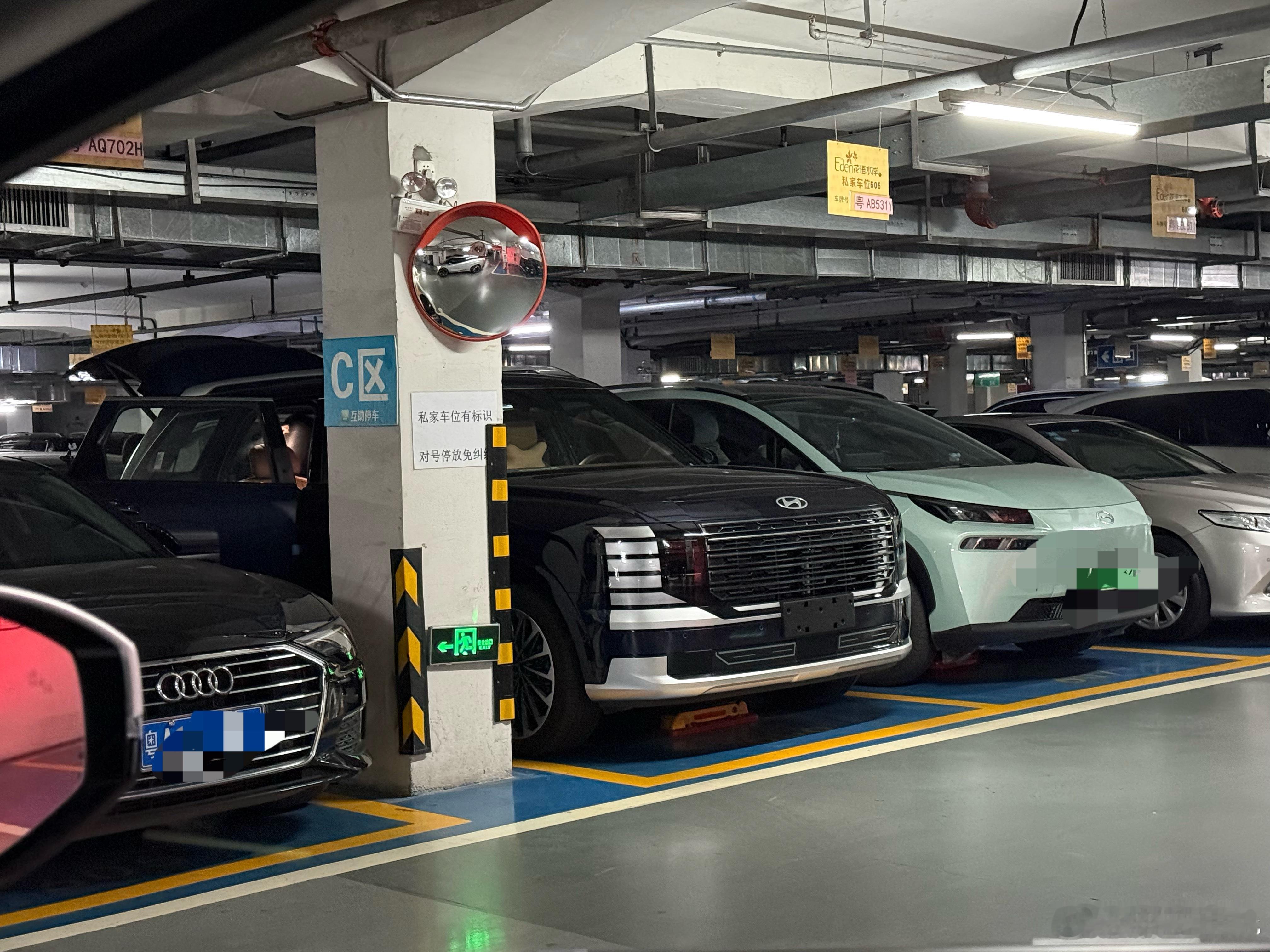 试车的时候还说人家冷门，今天看到小区有人提车了！30多万选韩系汉兰达，这个必须小