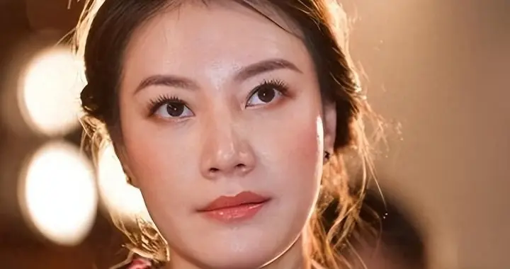 谢杏芳婚姻博弈：容忍林丹出轨背后的商业智慧