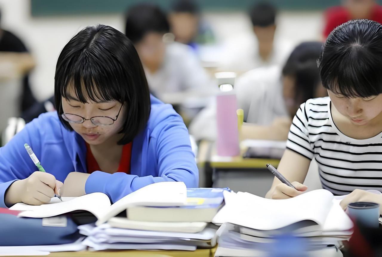 别再喊高一数学难了！多数人觉得难，根本不是数学本身变态，而是自己没找对路子，还总