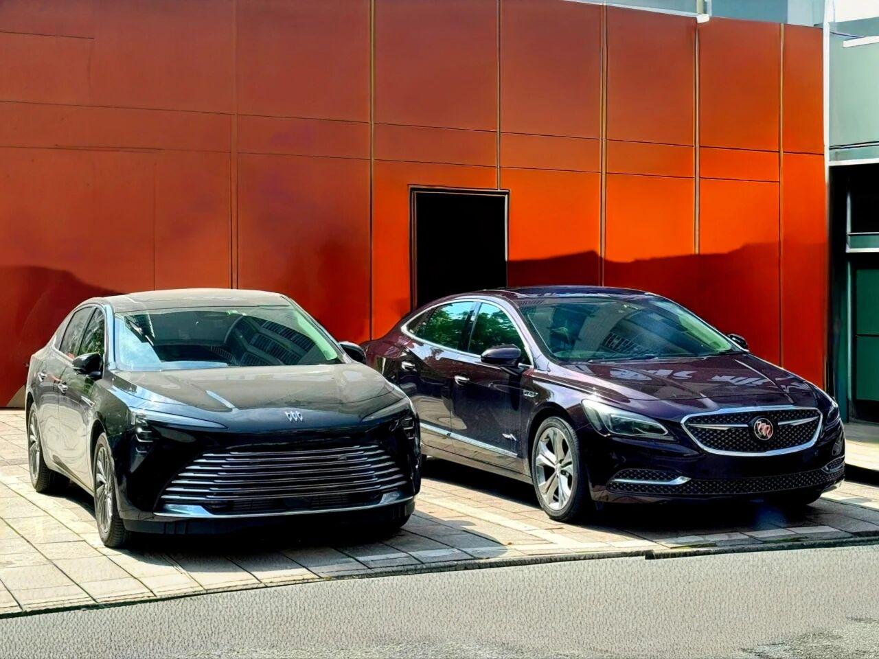 别克君越两代同框:一眼看出设计代沟!新款君越以未来感格栅+极简线条颠覆视觉老