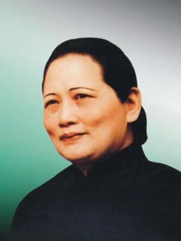 1969年冬天，北京中南海的书房里，毛主席拆开了一封信。信纸很普通，字迹却端正得